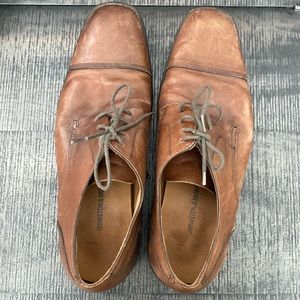 Men size 11 Johnston and Murphy dress shoe. Pre-owned.